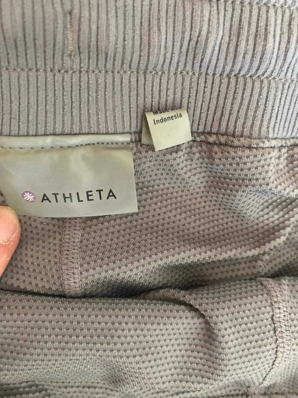 Athleta Gray Utility Cargo Skort Size 14 Hiking Travel Zip Pockets